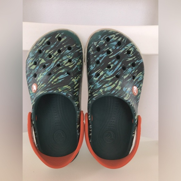 CROCS Jr size 3 - Picture 1 of 5